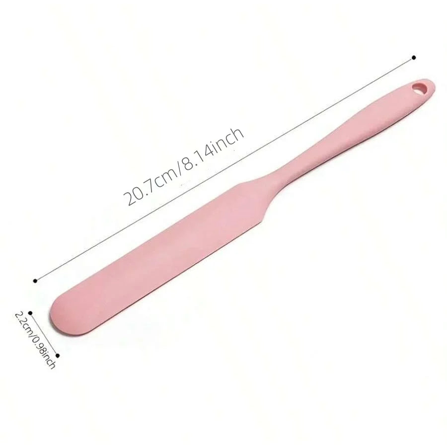 Random Color Food Scraper Non-Stick Heat-Resistant Kitchen Utensil for Home and Professional Baking 1 Piece