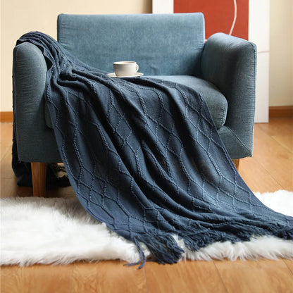 Oversized Vintage Farmhouse Knitted Throw Blanket with Tassels