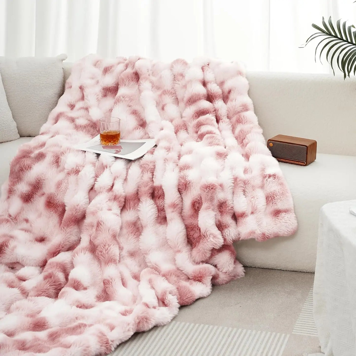 Faux Rabbit Fleece Throw Blanket for Bedroom Living Room