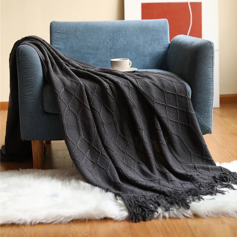 Oversized Vintage Farmhouse Knitted Throw Blanket with Tassels