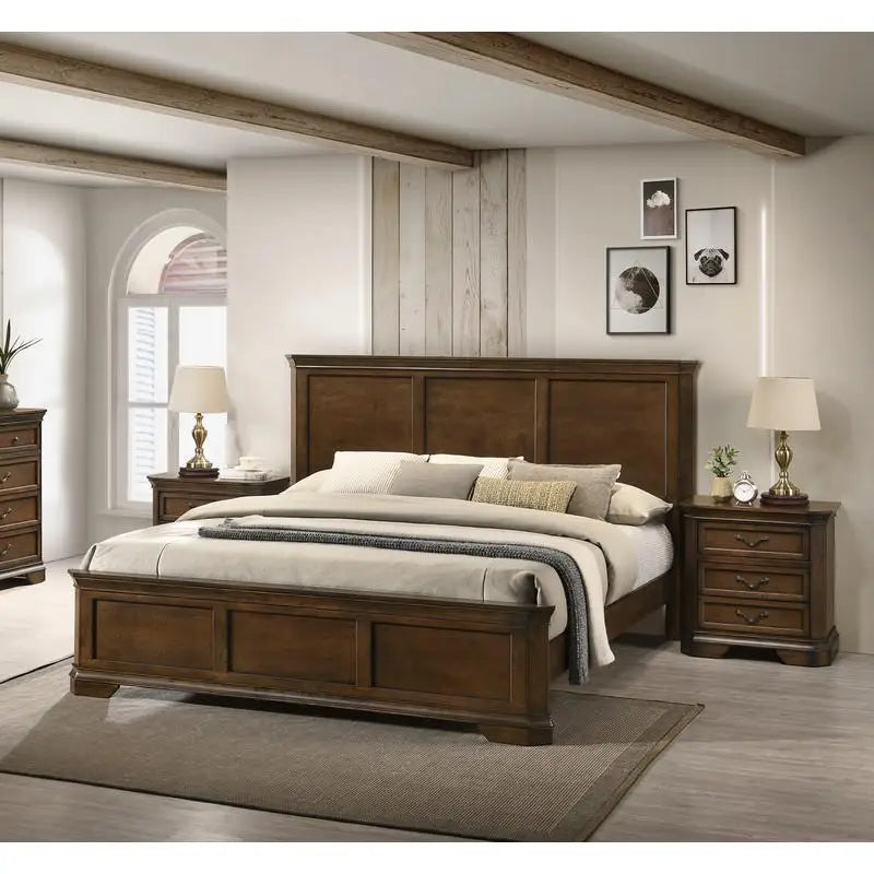 Traditional Wood Queen Bedroom Set with Panel Bed 2 Nightstands 3 Piece